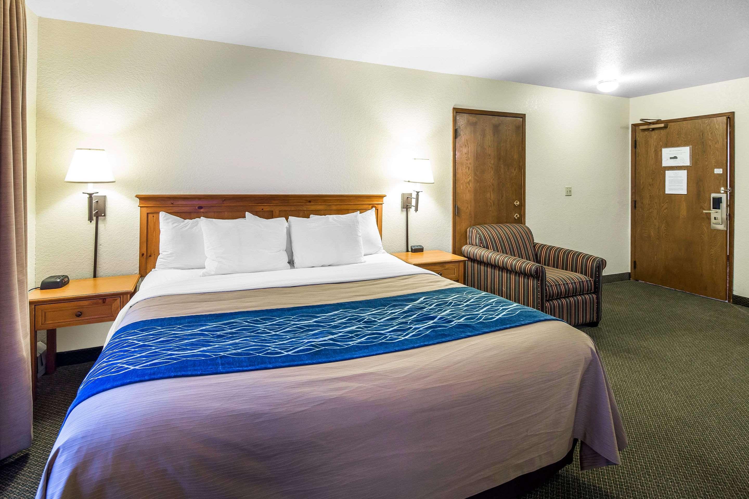 Quality Inn Kodiak Bagian luar foto