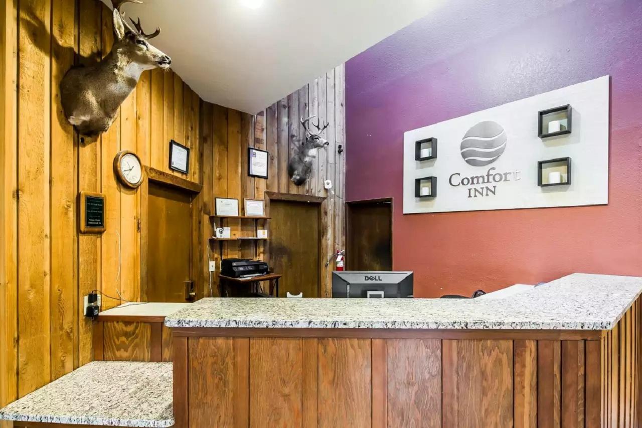 Quality Inn Kodiak Bagian luar foto